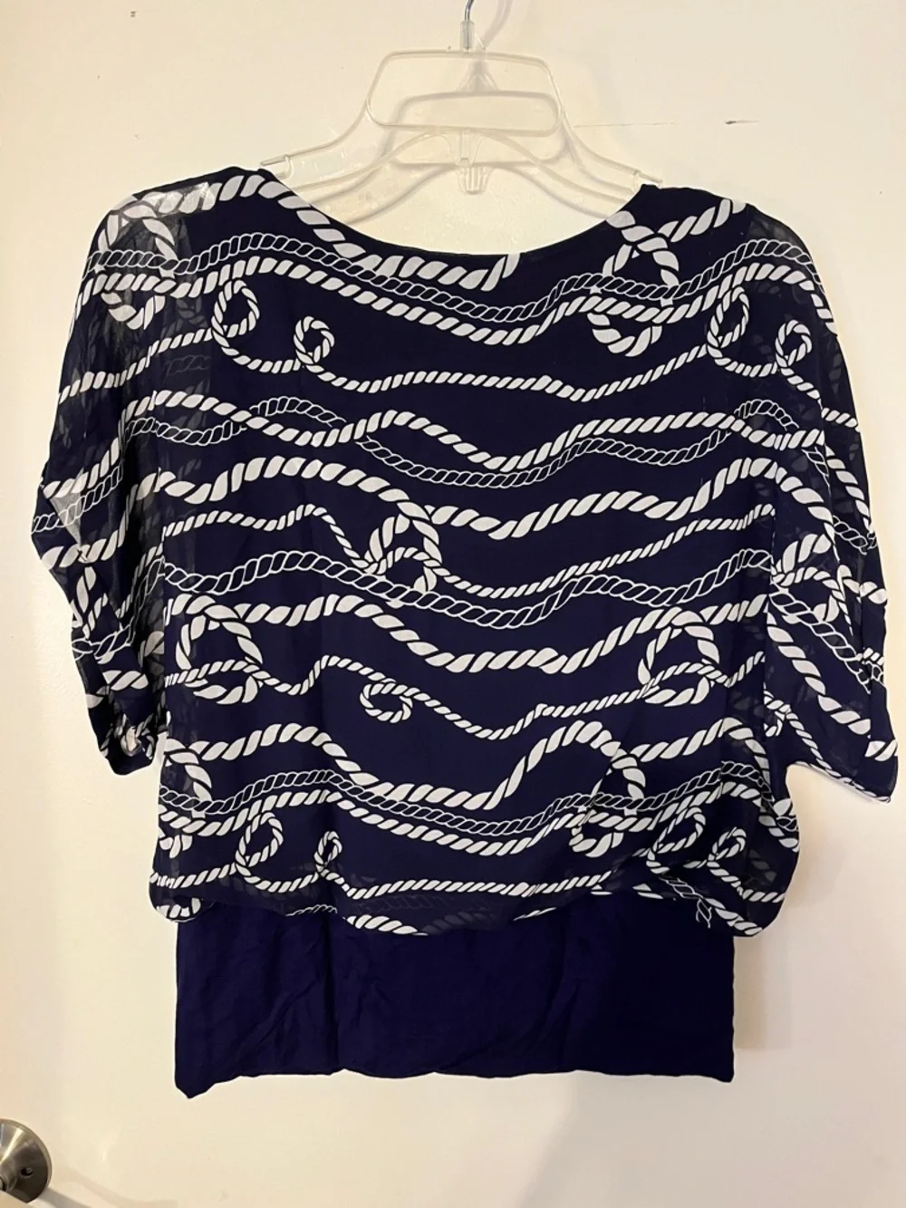 Joseph A unique, sheer dolman sleeve over tank blouse in navy blue size medium. - Picture 2 of 10